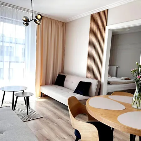 Nestigo Przy Porcie Apartment *